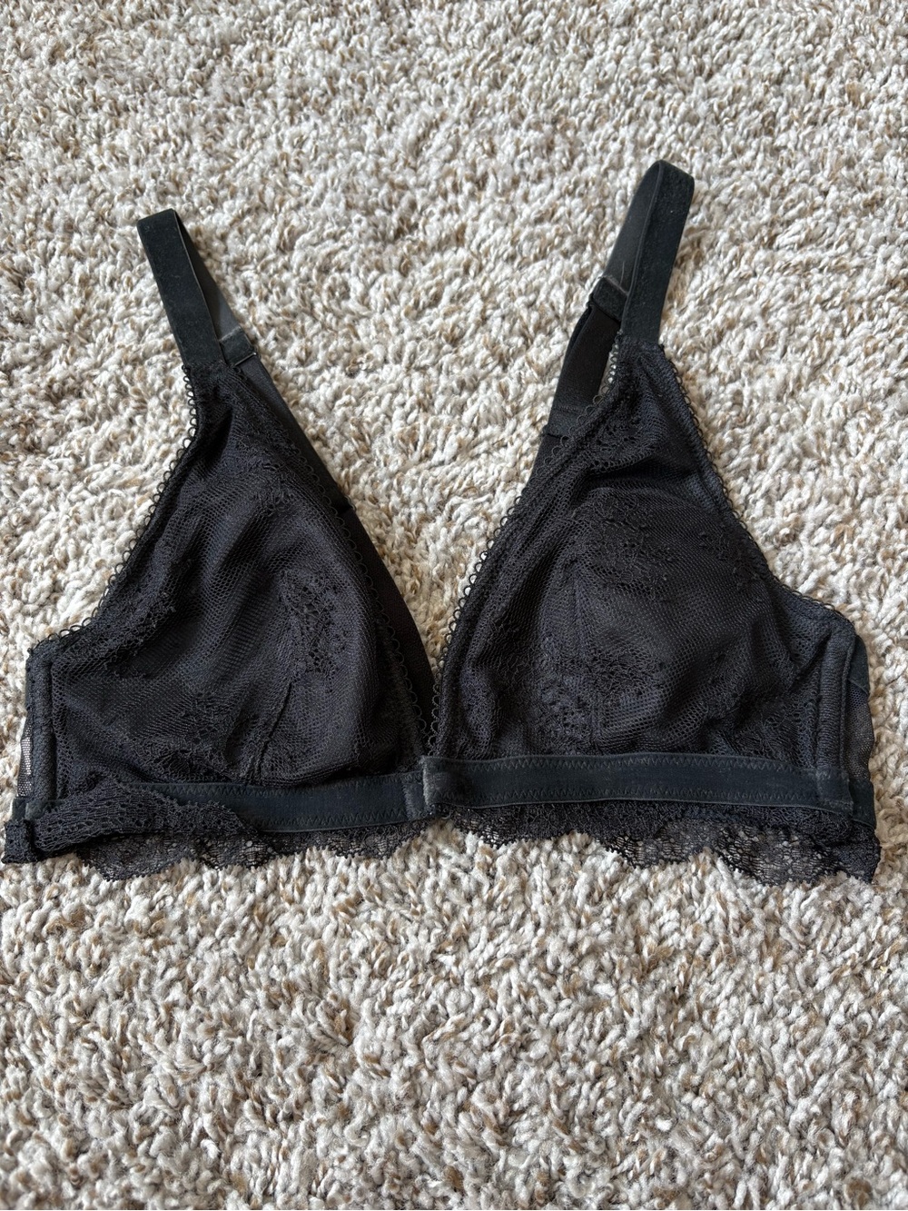 Victoria's Secret Black Lace Wireless Bralette